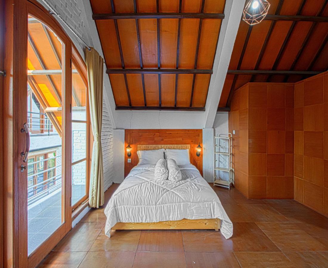 D'Journey Hotel Lembang Exterior foto